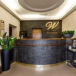 Wellness Windsor فندق 4*