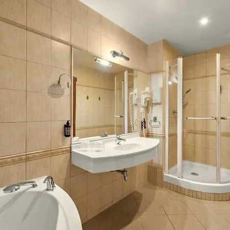 Wellness Windsor 4* Spindleruv Mlyn