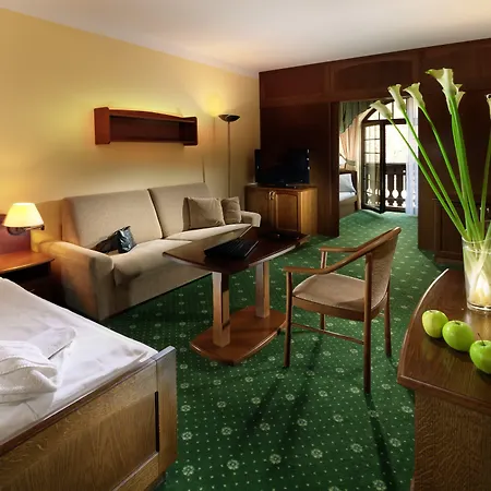 Szálloda Wellness Windsor 4*