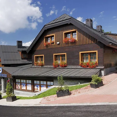 Wellness Windsor 4* Spindleruv Mlyn